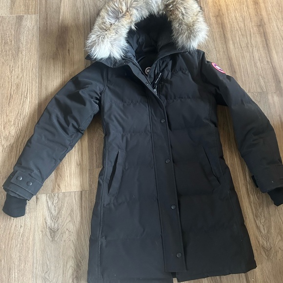 Canada Goose SHELBURNE PARKA WITH COYOTE FUR TRIM IN BLACK - Picture 11 of 11